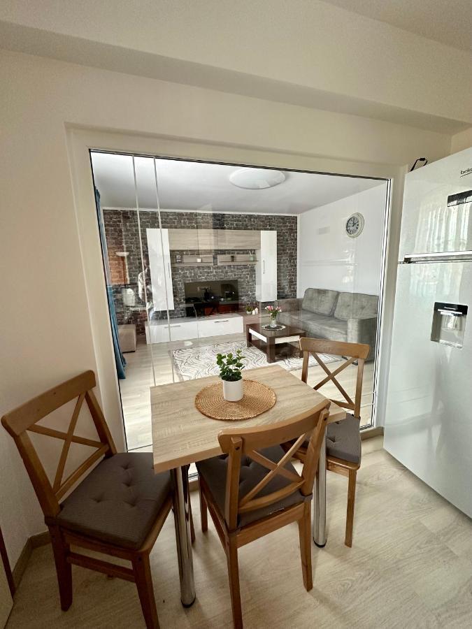 Apartament Iris Lägenhet Sibiu Exteriör bild